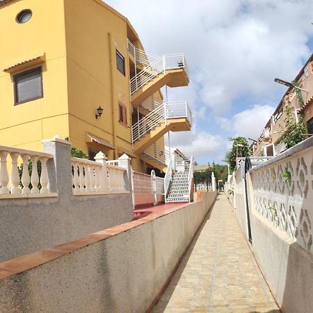 La Rosaleda Apartment Torrevieja Ngoại thất bức ảnh