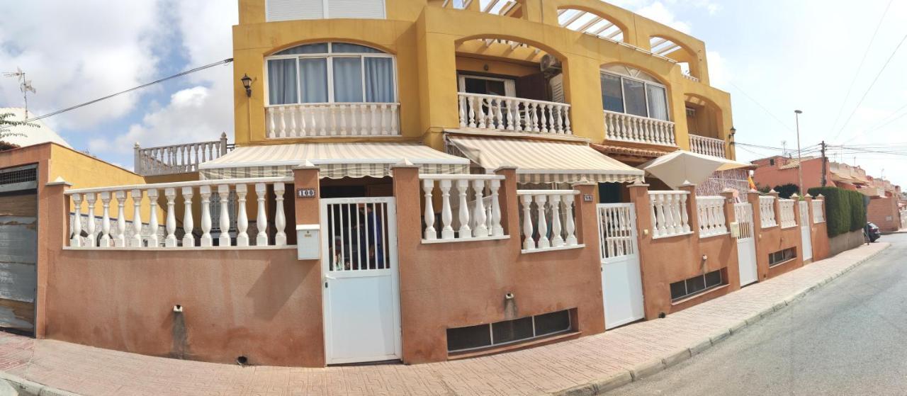 La Rosaleda Apartment Torrevieja Ngoại thất bức ảnh